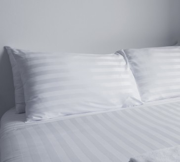 Hotel Accents Micro Fibre Pillow Pair 600GSM 5pr/bag