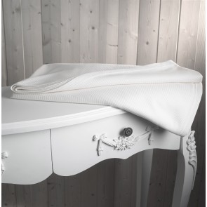 Flame Retardant Waffle Blanket